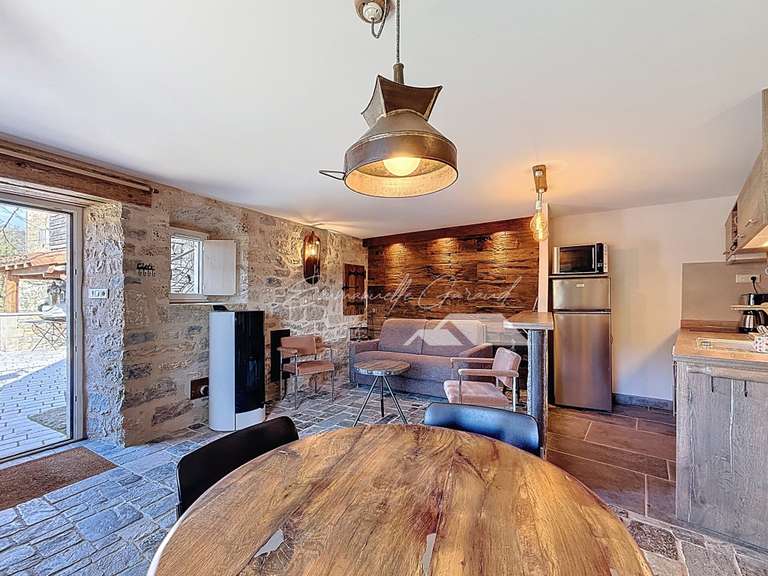 Maison Rivière-sur-Tarn - 5 chambres - 197m²