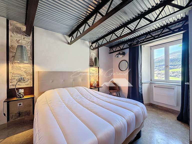 Maison Rivière-sur-Tarn - 5 chambres - 197m²