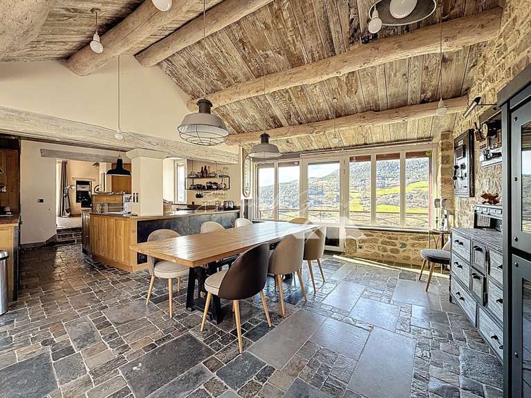 Maison Rivière-sur-Tarn - 5 chambres - 197m²