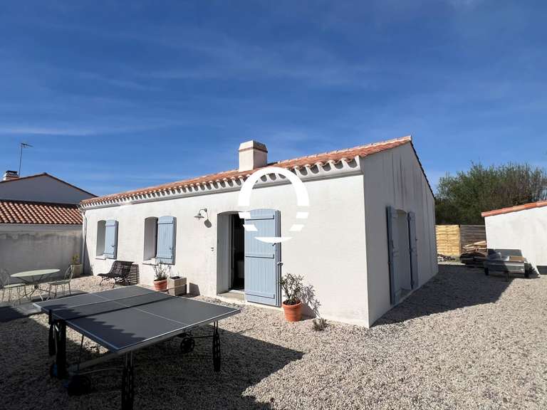 Maison Préfailles - 7 chambres - 182m²
