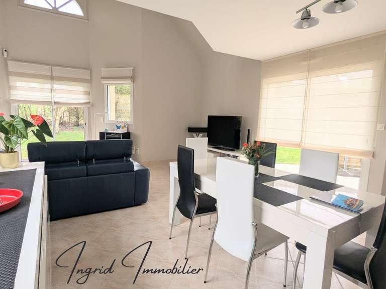 Maison Domloup - 6 chambres - 210m²