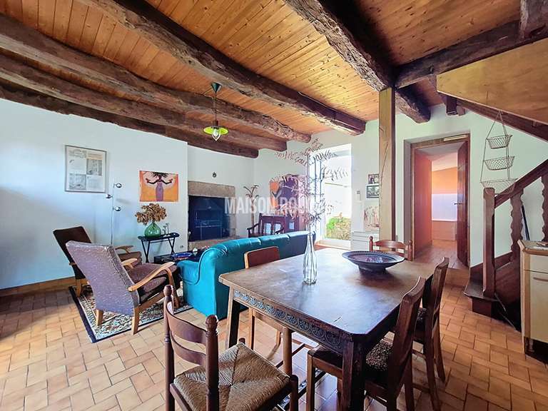 House Dinan - 8 bedrooms - 207m²