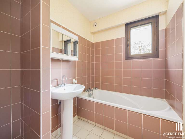 Maison Plouër-sur-Rance - 4 chambres - 130m²