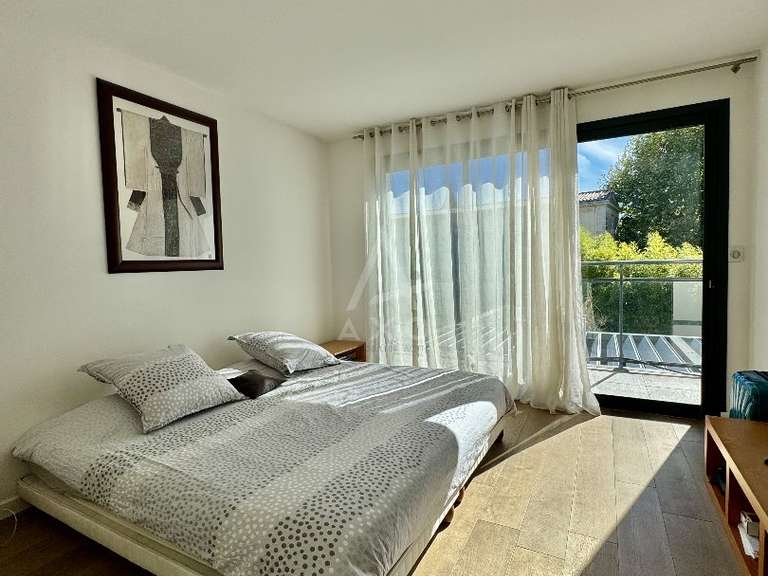 House Bordeaux - 5 bedrooms - 213m²