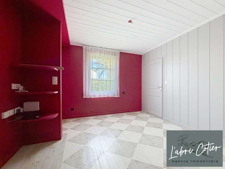 Maison Saint-Hilaire-de-Riez - 4 chambres - 162m²