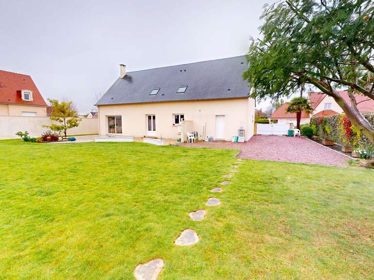 Maison Villons-les-Buissons - 5 chambres - 188m²