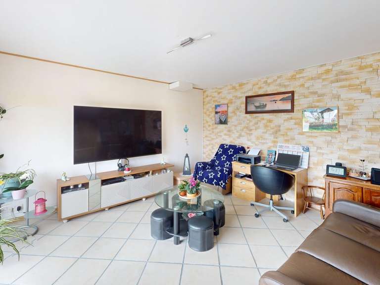 Maison Villons-les-Buissons - 5 chambres - 188m²