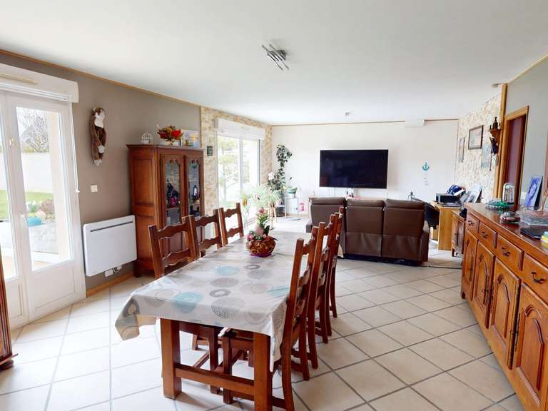 Maison Villons-les-Buissons - 5 chambres - 188m²