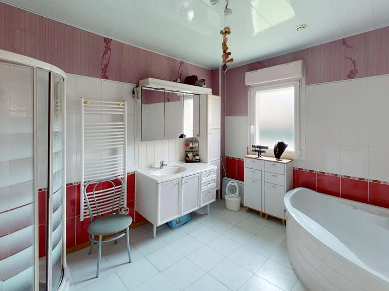 Maison Villons-les-Buissons - 5 chambres - 188m²