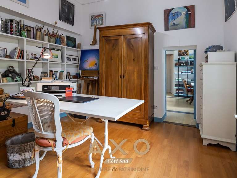 Maison Nîmes - 5 chambres - 210m²