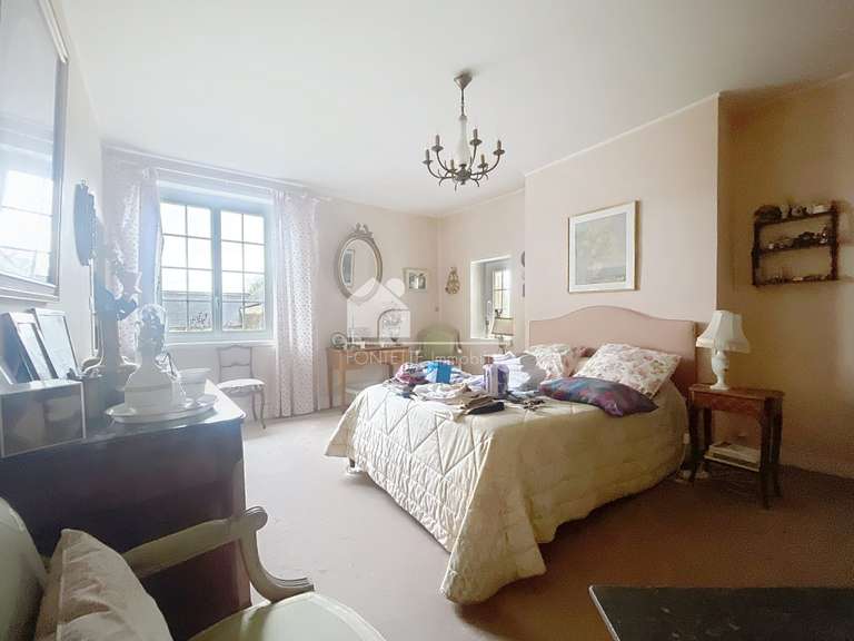 Maison Biéville-Beuville - 6 chambres - 246m²