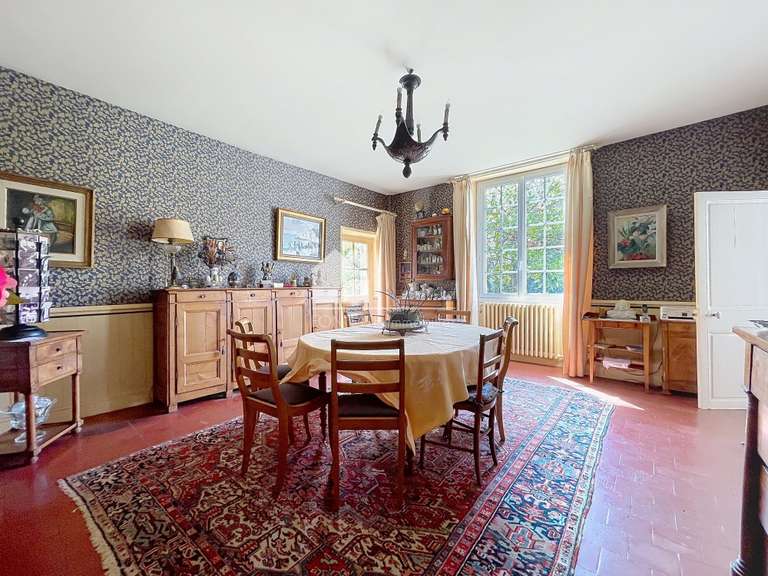 Maison Biéville-Beuville - 6 chambres - 246m²