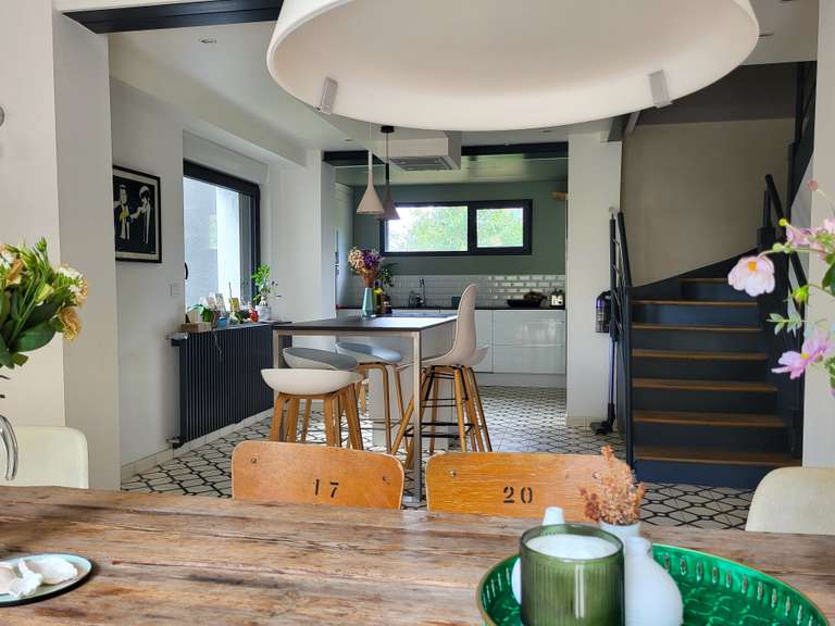 Maison Pleuven - 4 chambres - 203m²