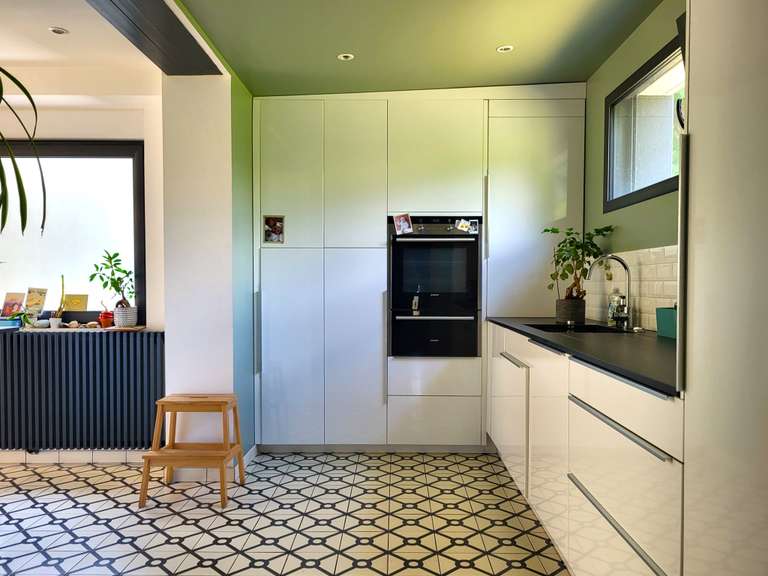Maison Pleuven - 4 chambres - 203m²