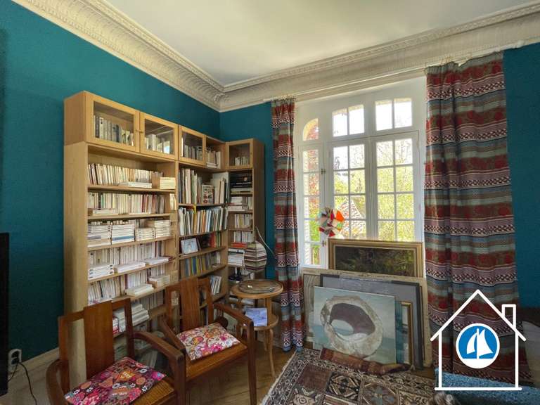 Maison Creully-sur-Seulles - 6 chambres - 270m²
