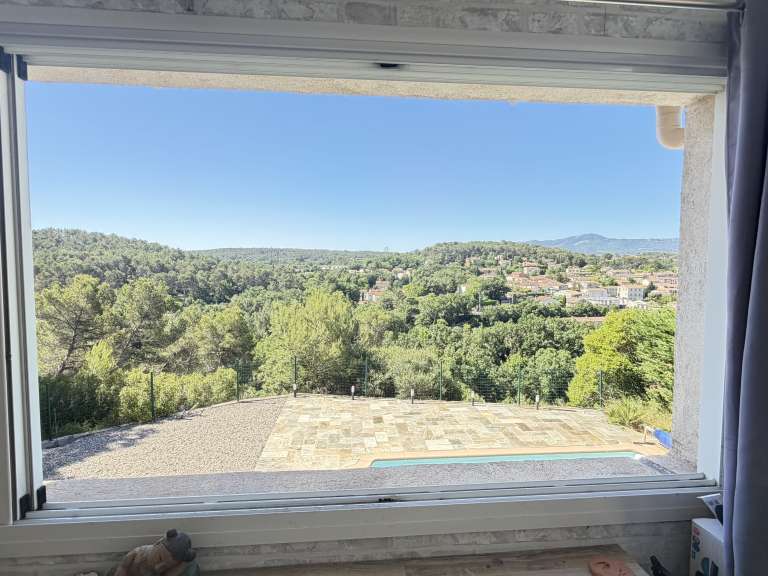 Maison Fuveau - 4 chambres - 120m²