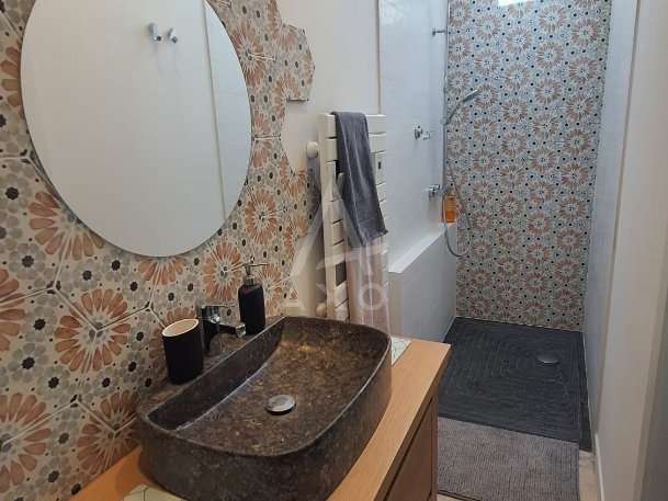 Maison Montredon-des-Corbières - 4 chambres - 185m²