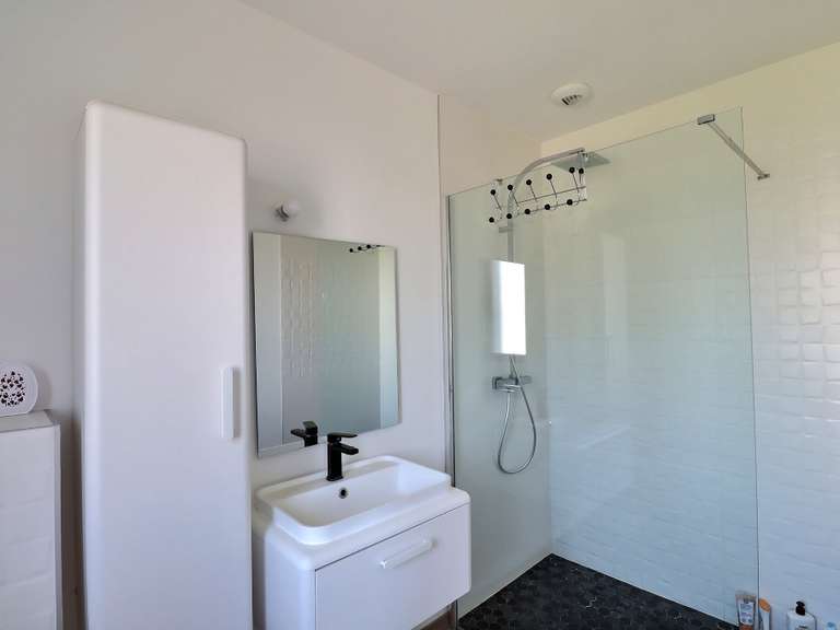 Maison Betton - 6 chambres - 182m²