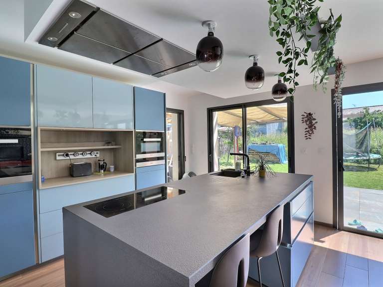 Maison Betton - 6 chambres - 182m²