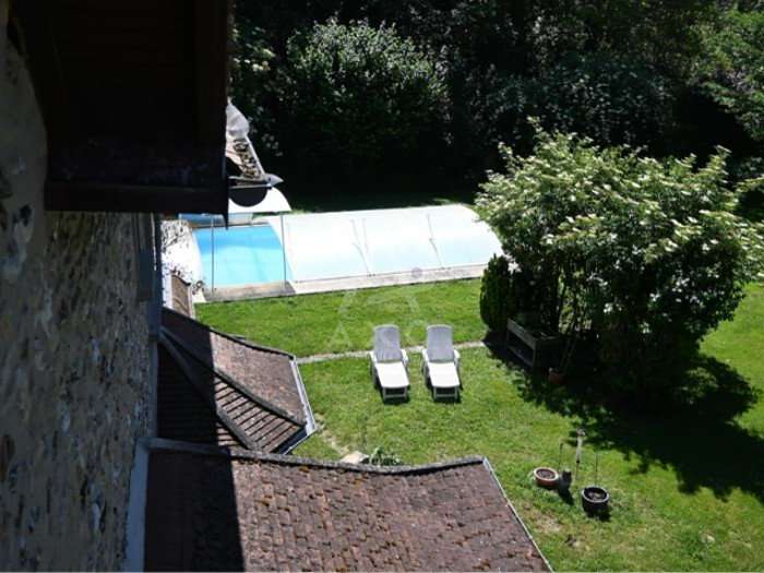Maison Ménilles - 7 chambres - 240m²