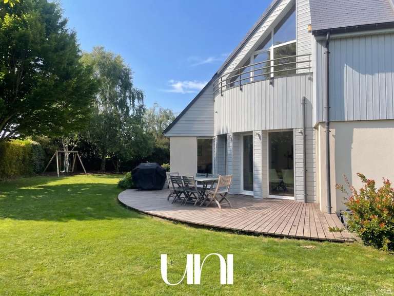 House Périers-sur-le-Dan - 5 bedrooms - 210m²