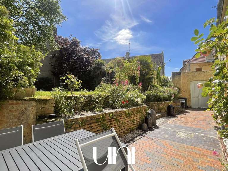 House Courseulles-sur-Mer - 3 bedrooms - 220m²