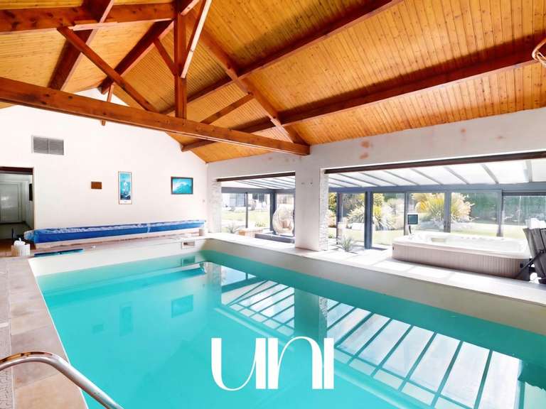 House Hermanville-sur-Mer - 6 bedrooms - 287m²