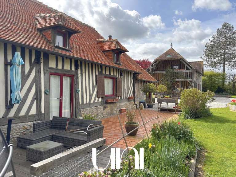 House Vieux-Pont-en-Auge - 6 bedrooms - 287m²