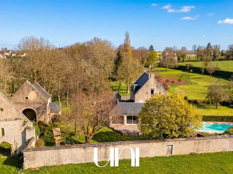 House Vaux-sur-Seulles - 5 bedrooms - 321m²
