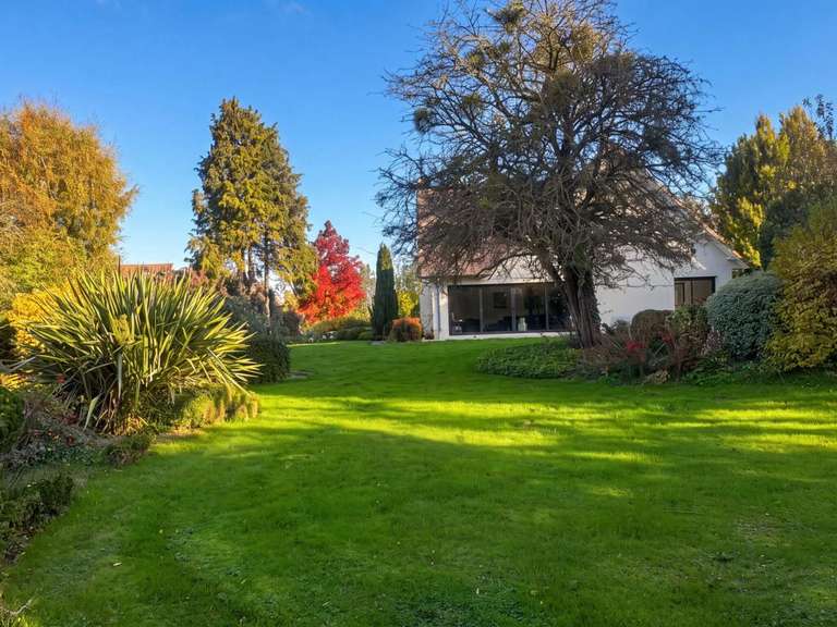Maison Saint-Contest - 6 chambres - 265m²