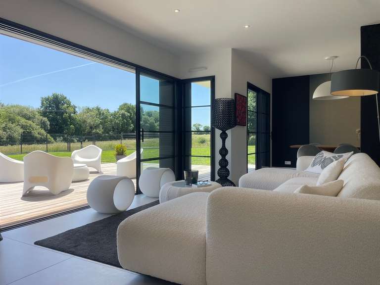 Maison Plomodiern - 3 chambres - 187m²