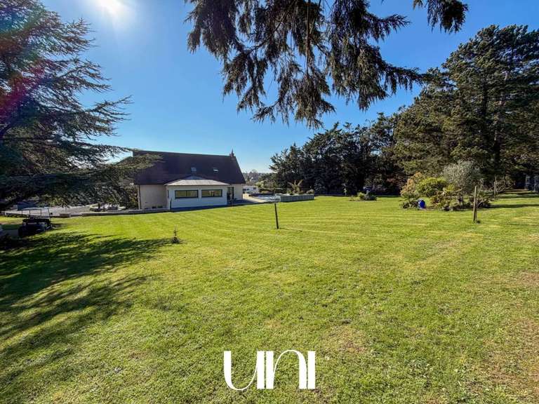 House Périers-sur-le-Dan - 5 bedrooms - 215m²