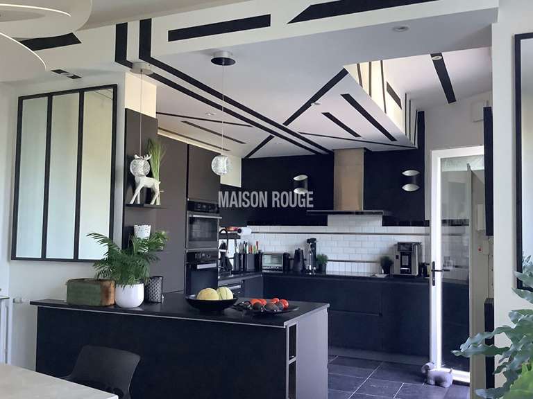 Maison Saint-Brieuc - 3 chambres - 156m²