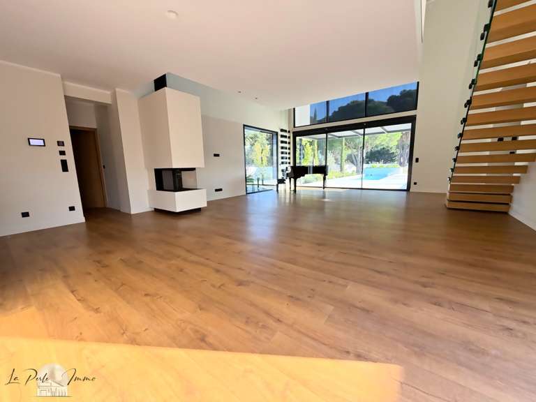 Maison Perpignan - 4 chambres - 220m²