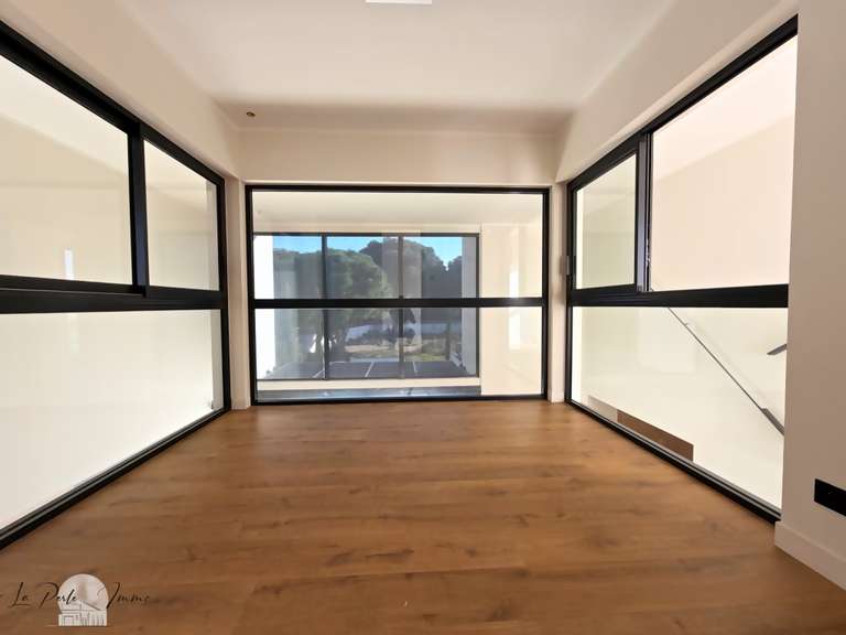 Maison Perpignan - 4 chambres - 220m²