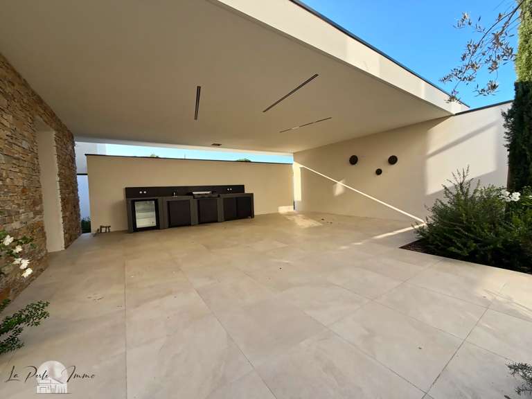 Maison Perpignan - 4 chambres - 220m²