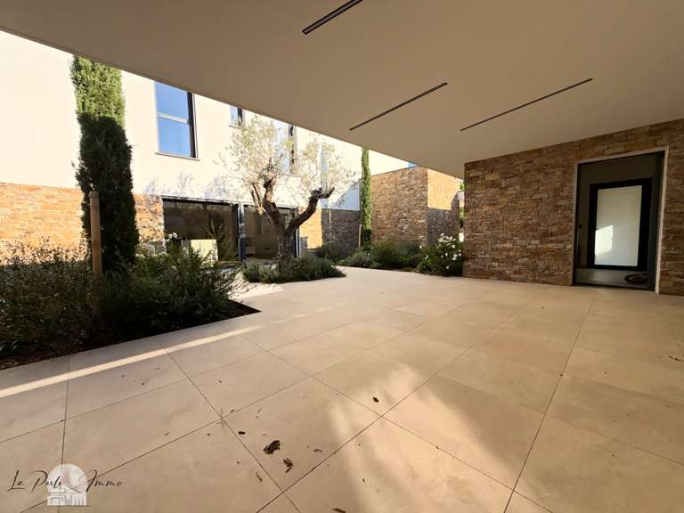 Maison Perpignan - 4 chambres - 220m²
