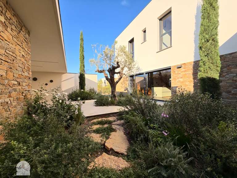 Maison Perpignan - 4 chambres - 220m²