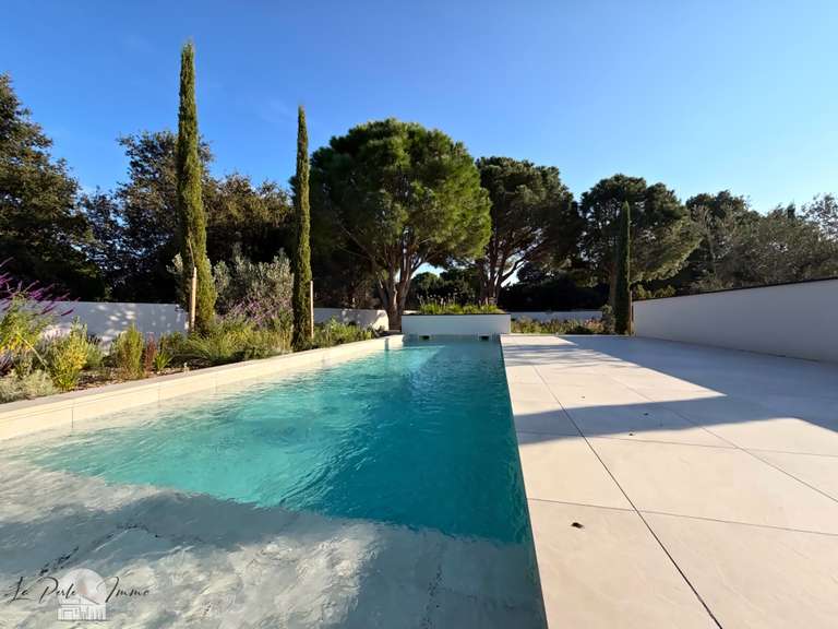 Maison Perpignan - 4 chambres - 220m²