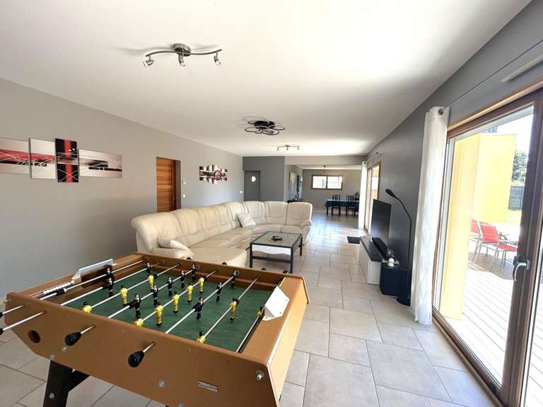 House Ploufragan - 6 bedrooms - 288m²