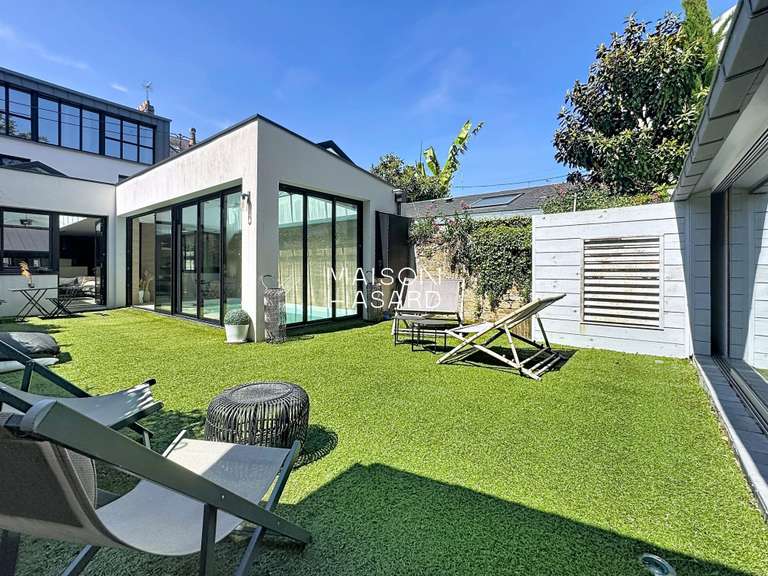 Maison Nantes Saint-Pasquier - 4 chambres - 206m²