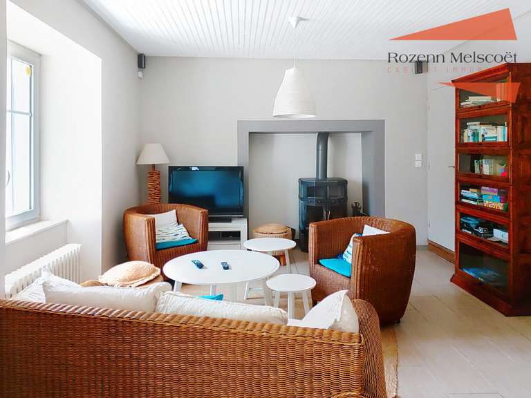 Maison Plonéour-Lanvern - 7 chambres - 270m²