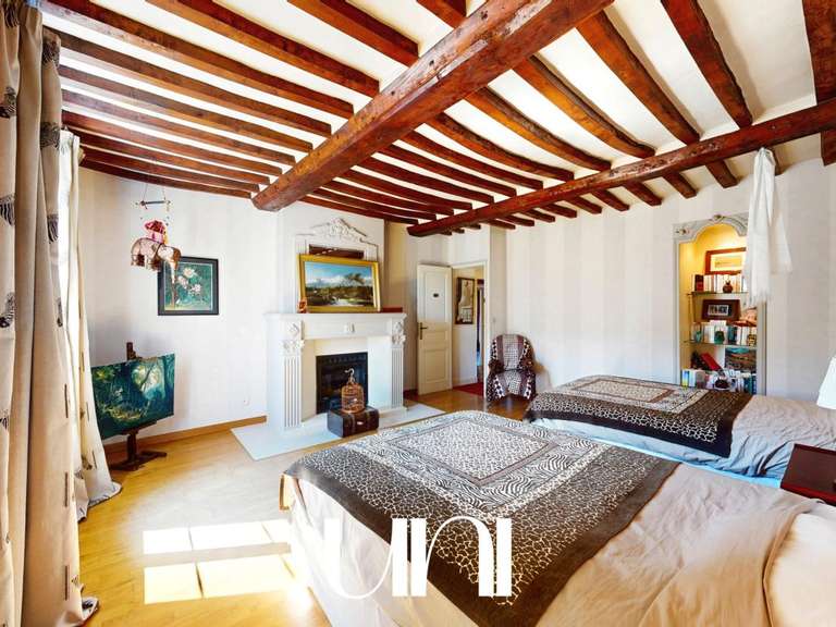 Maison Thue-et-Mue - 5 chambres - 365m²