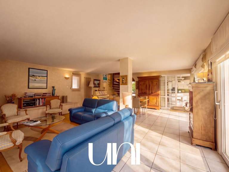 Maison Mathieu - 4 chambres - 295m²