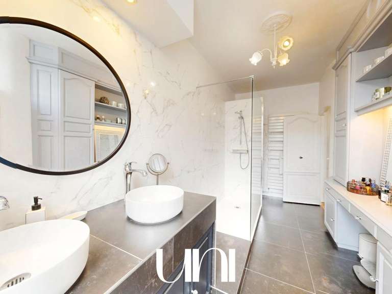 House Bayeux - 7 bedrooms - 300m²