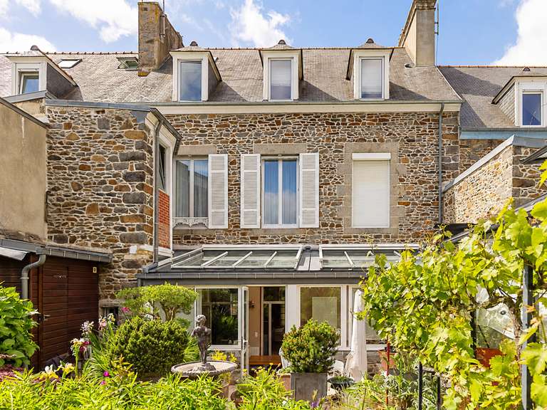 House Saint-Brieuc - 5 bedrooms - 240m²