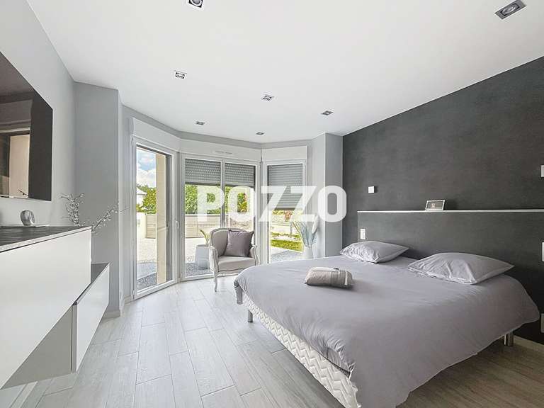 Maison Carolles - 4 chambres - 250m²