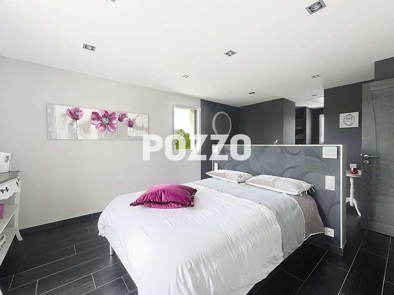 Maison Carolles - 4 chambres - 250m²