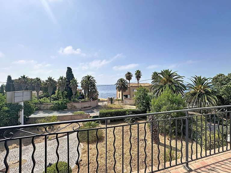Maison Les issambres - 10 chambres - 775m²
