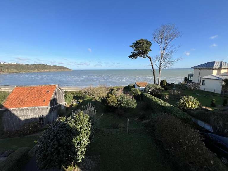 Maison Saint-Laurent-de-la-Mer - 5 chambres - 181m²